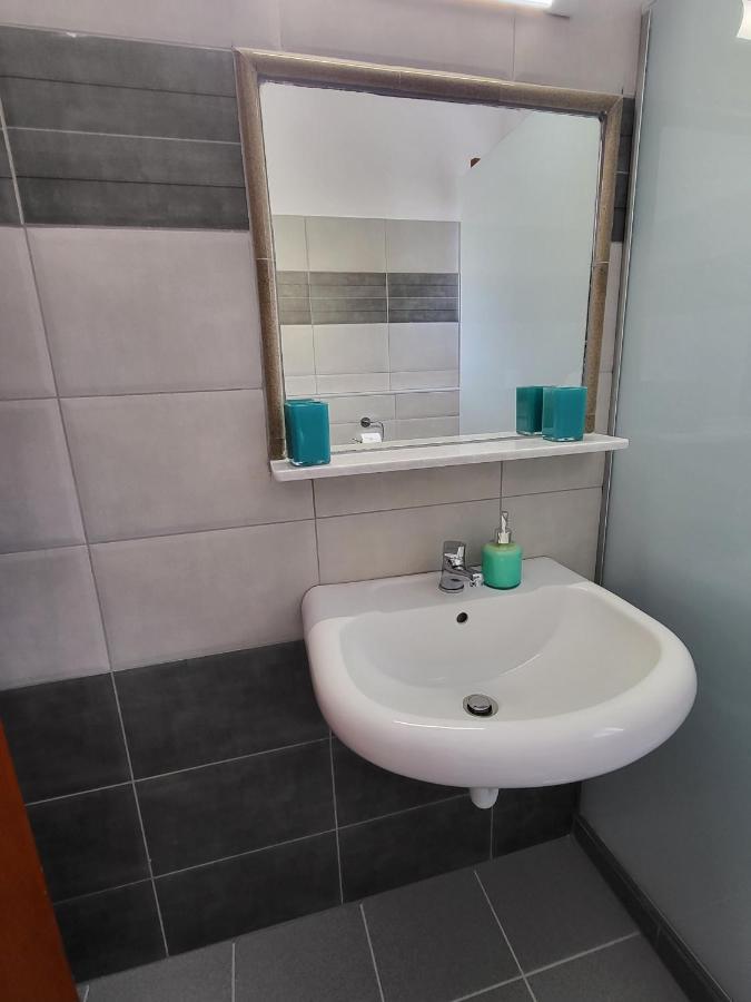Roumeliotis House Apartment Karpathos Luaran gambar
