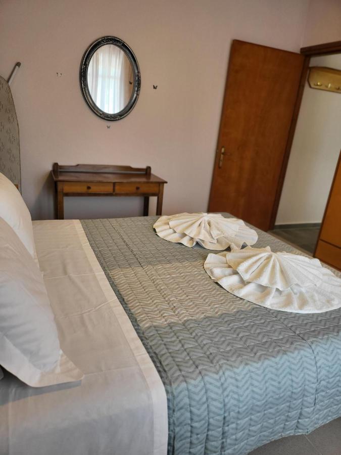Roumeliotis House Apartment Karpathos Luaran gambar