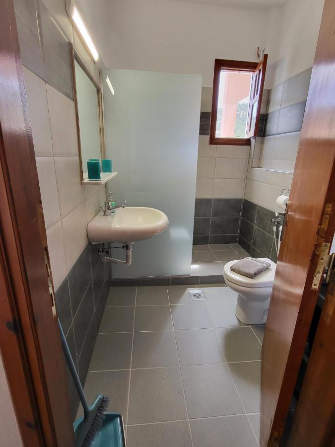 Roumeliotis House Apartment Karpathos Luaran gambar